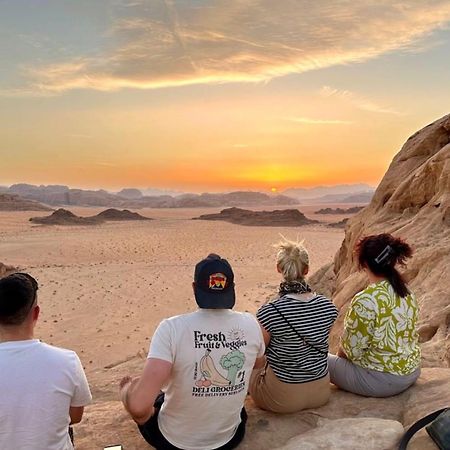 Rum Solaris Bubbles Camp Wadi Rum Extérieur photo