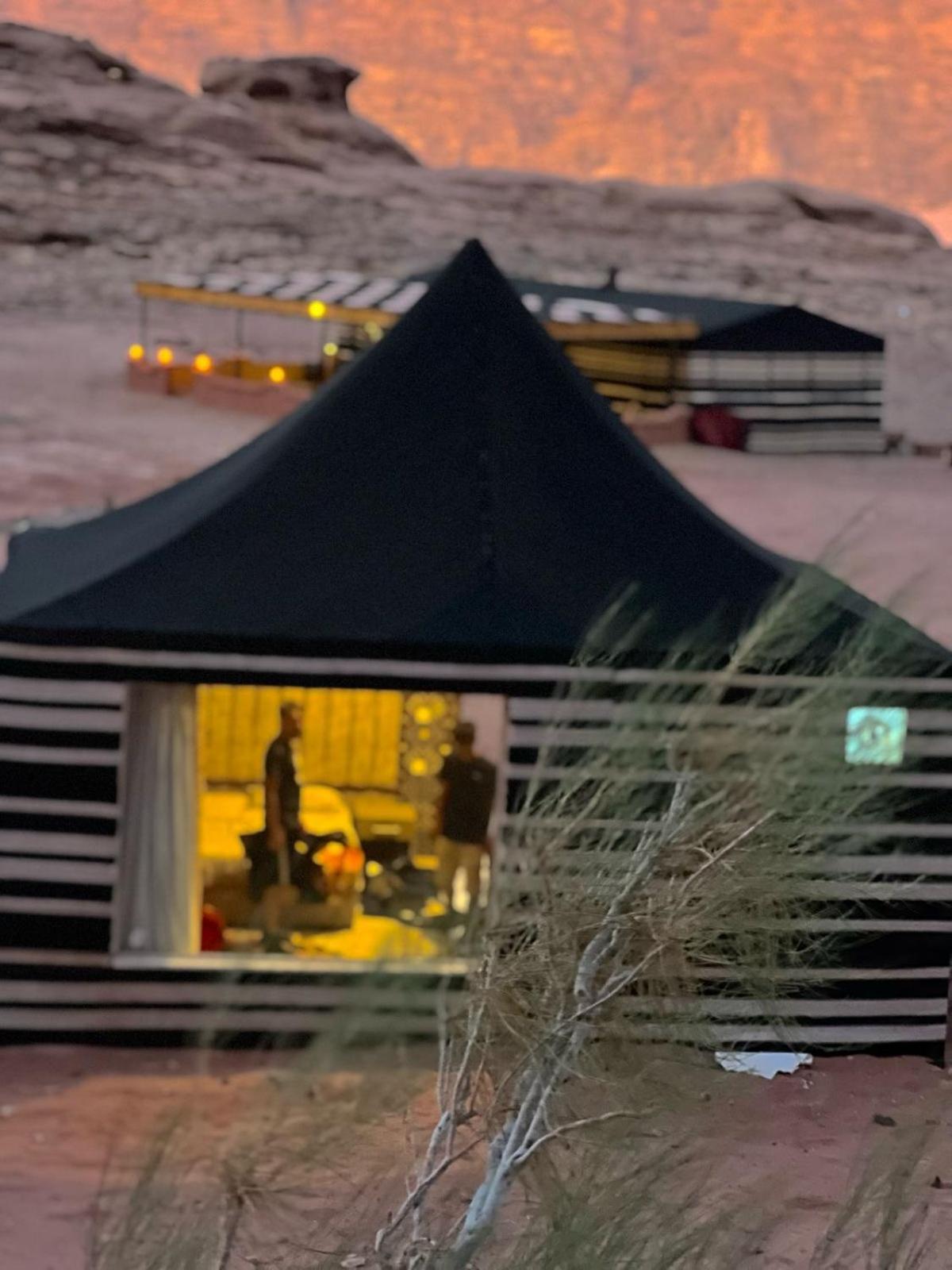Rum Solaris Bubbles Camp Wadi Rum Extérieur photo