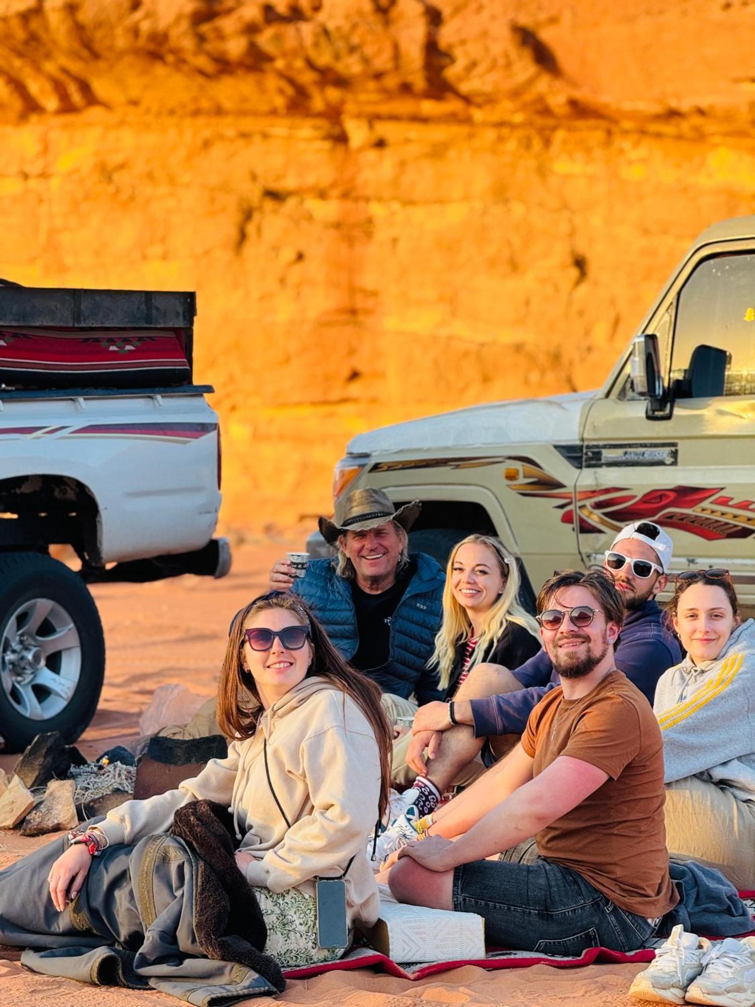 Rum Solaris Bubbles Camp Wadi Rum Extérieur photo