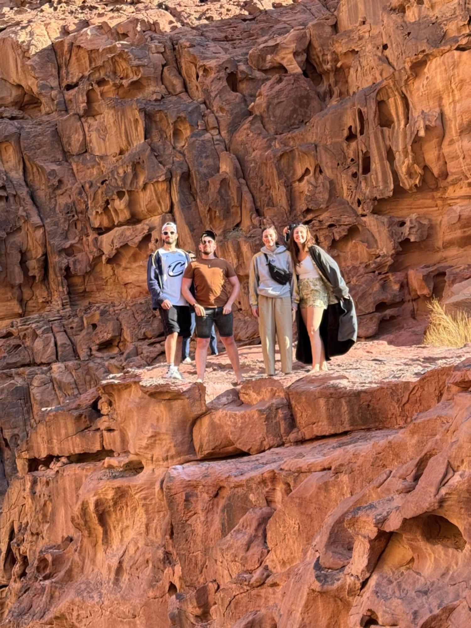 Rum Solaris Bubbles Camp Wadi Rum Extérieur photo